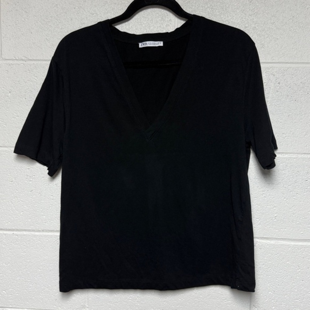 Zara Black‎ Deep V-neck Top